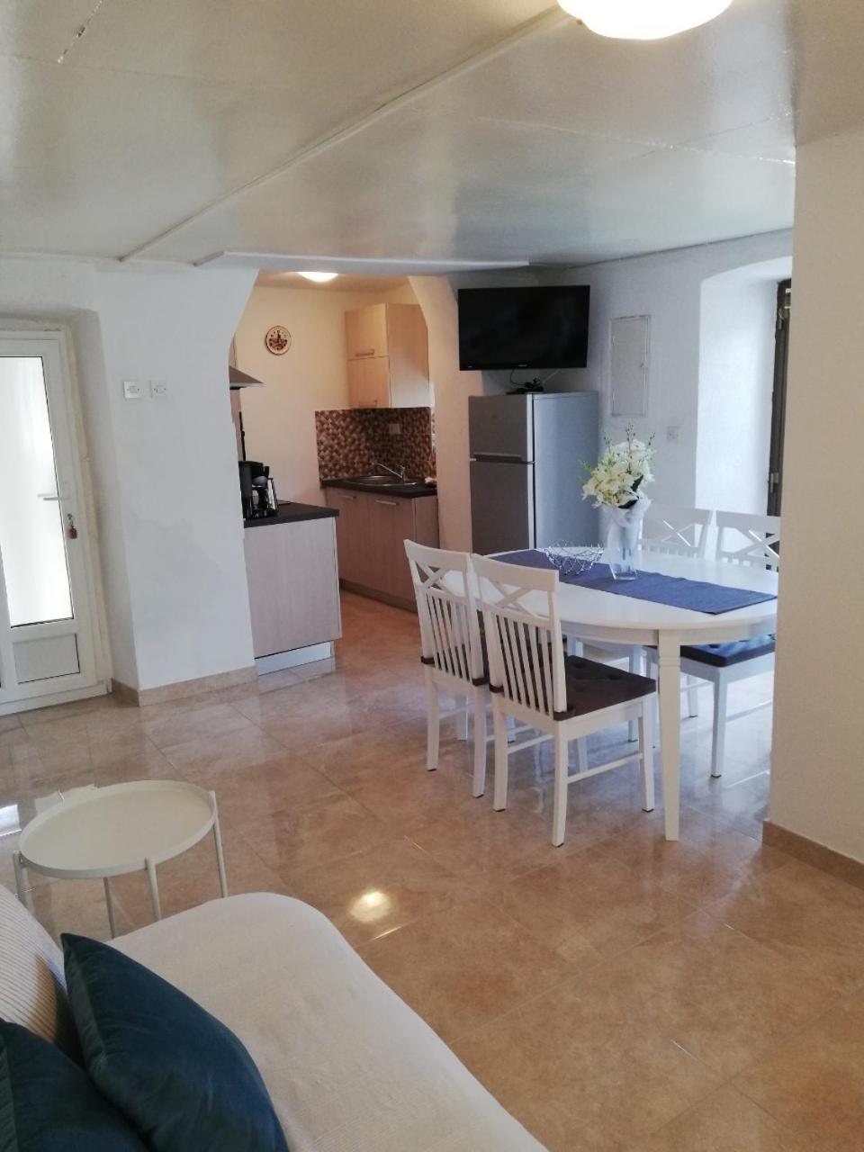 Apartment Surdic Валун Екстериор снимка