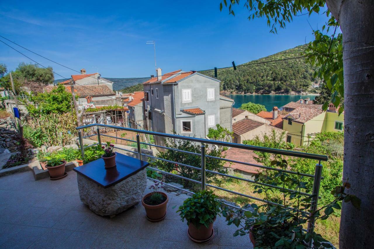 Apartment Surdic Валун Екстериор снимка