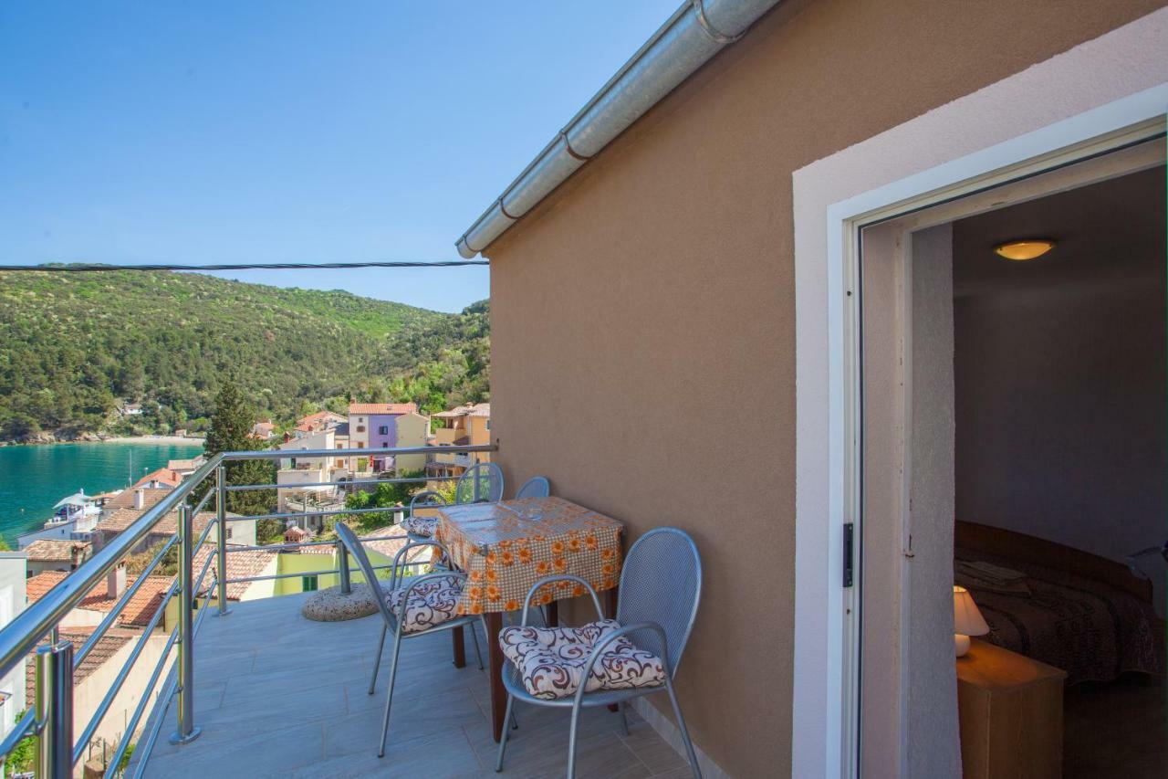 Apartment Surdic Валун Екстериор снимка