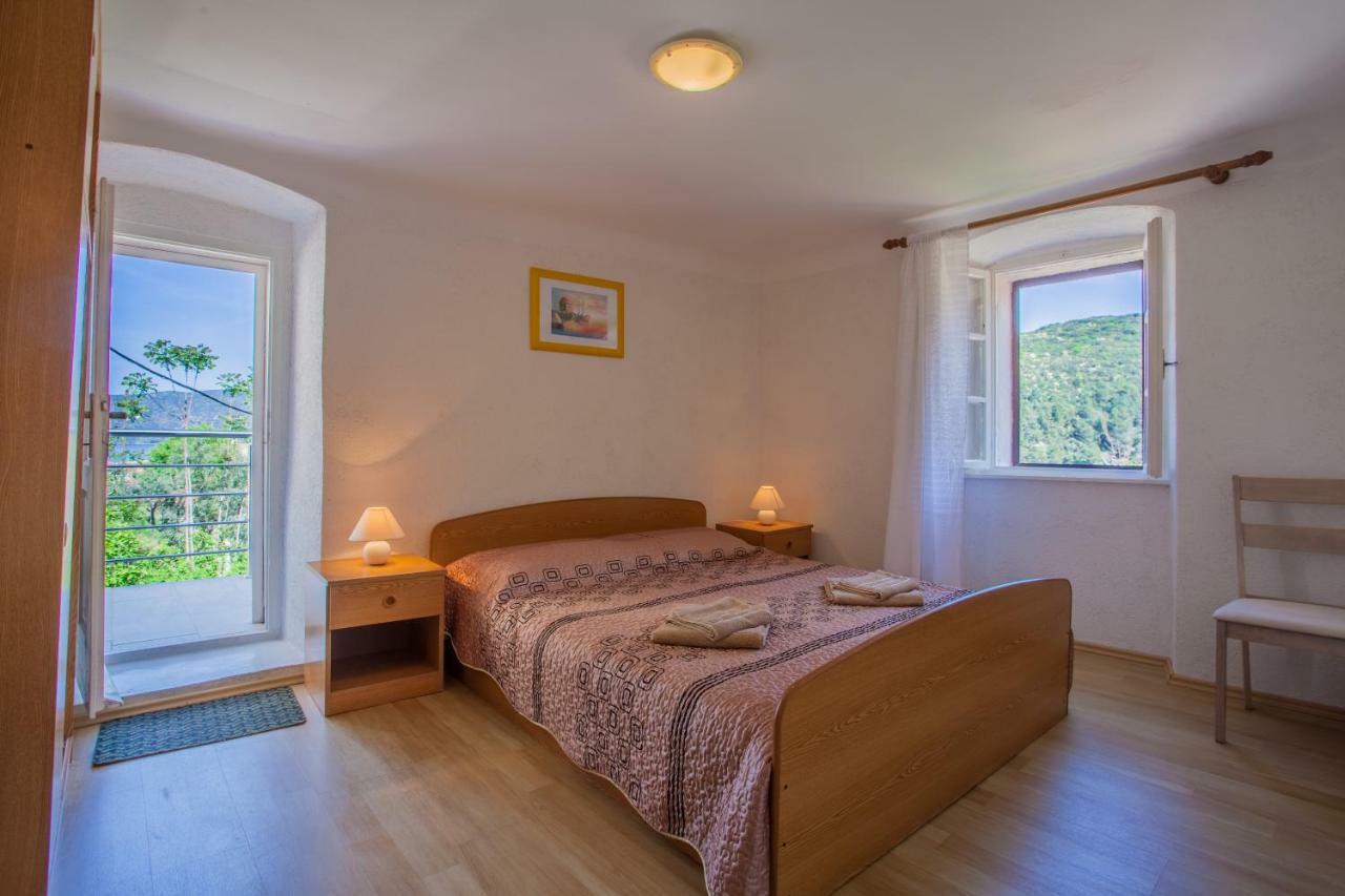 Apartment Surdic Валун Екстериор снимка