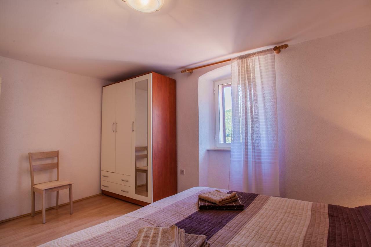 Apartment Surdic Валун Екстериор снимка