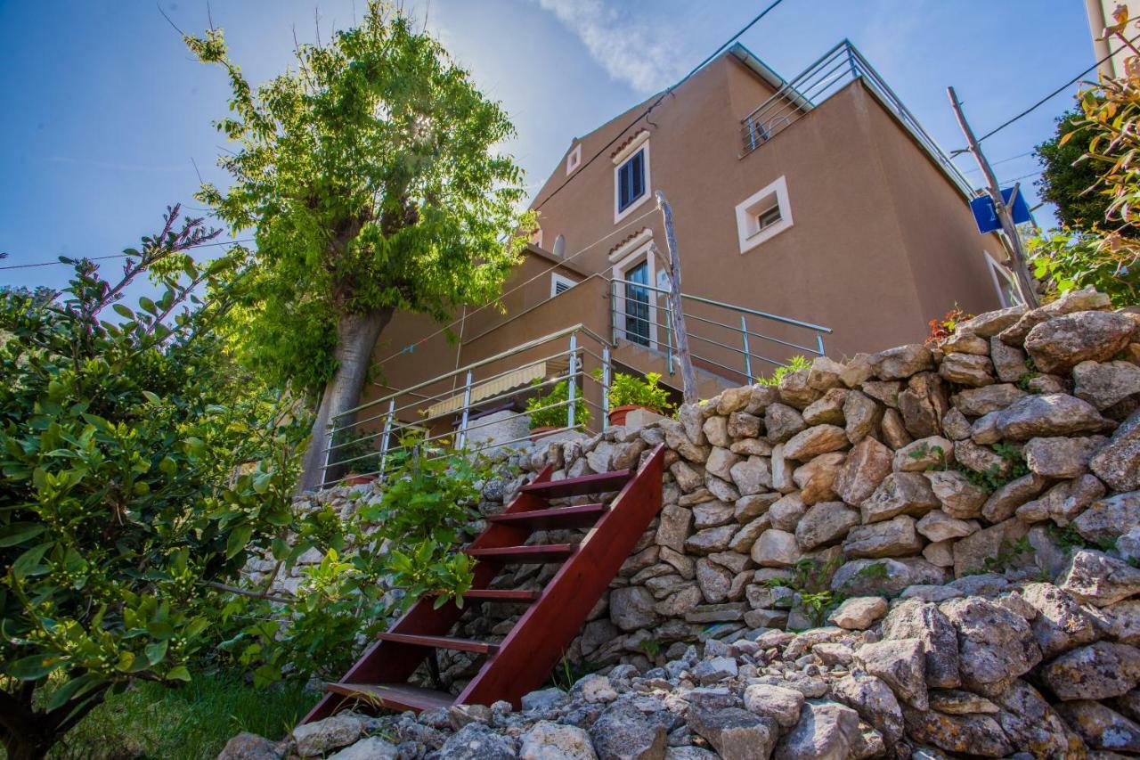 Apartment Surdic Валун Екстериор снимка