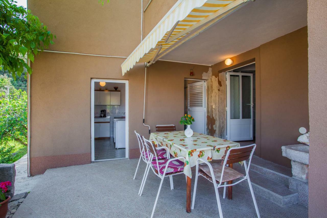 Apartment Surdic Валун Екстериор снимка
