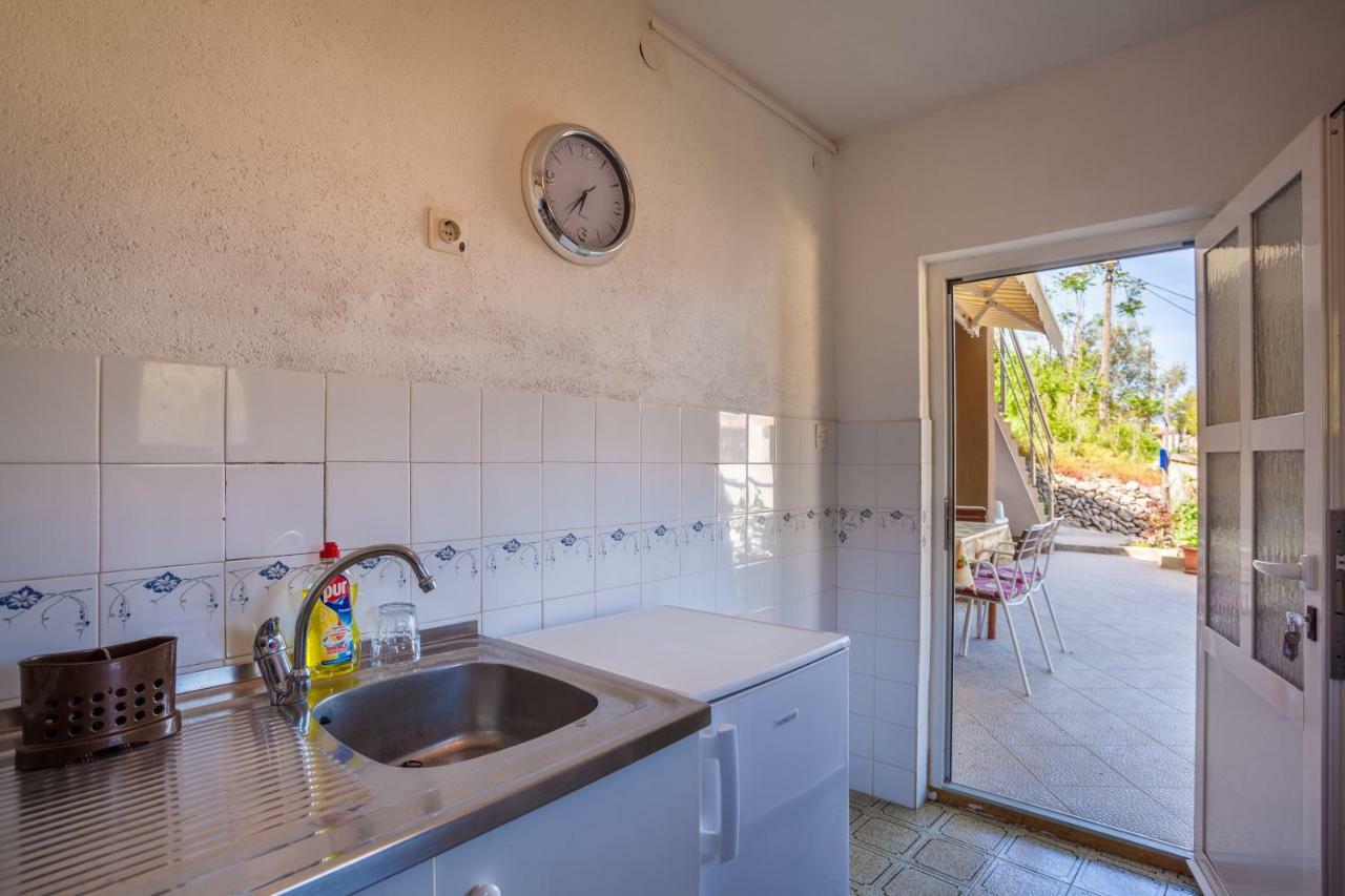 Apartment Surdic Валун Екстериор снимка